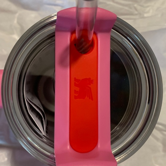 Stanley x Target Exclusive Valentine's Day Pink with Hearts 20oz Tumbler - Picture 6 of 6